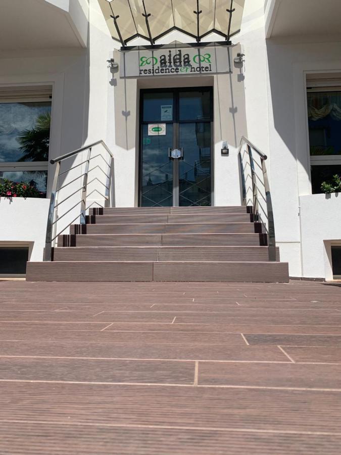 רימיני Residence Aida מראה חיצוני תמונה