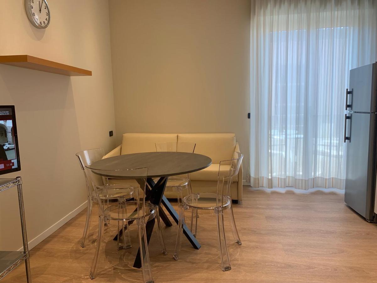 רימיני Residence Aida מראה חיצוני תמונה