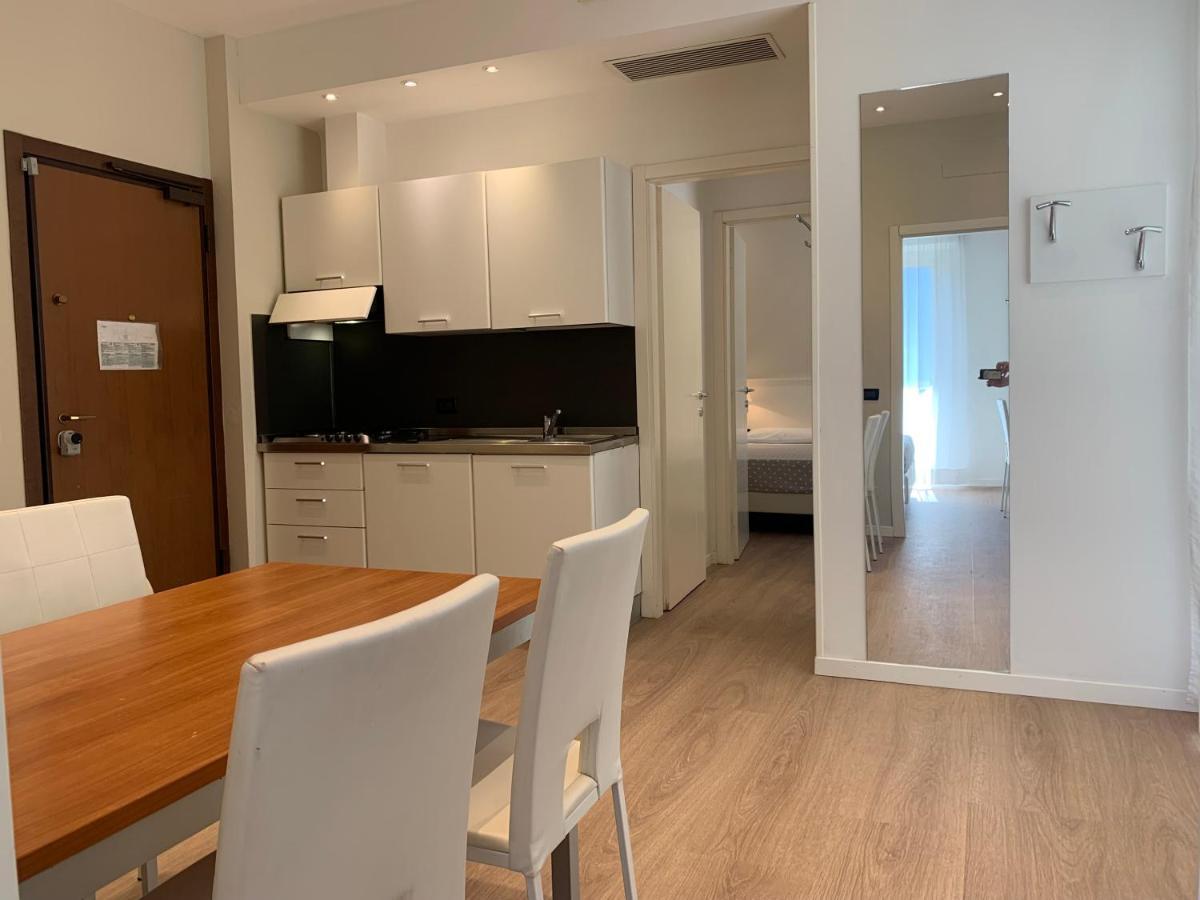 רימיני Residence Aida מראה חיצוני תמונה