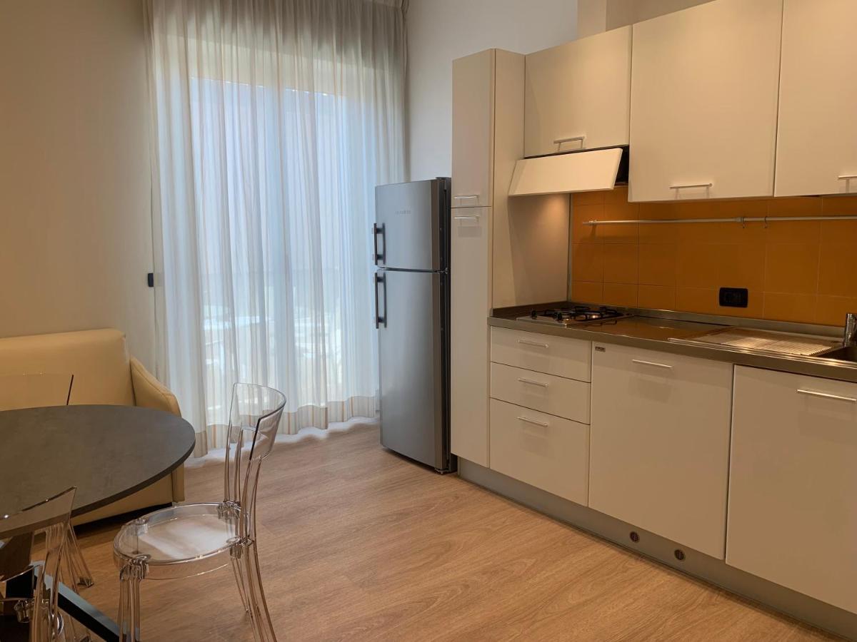 רימיני Residence Aida מראה חיצוני תמונה