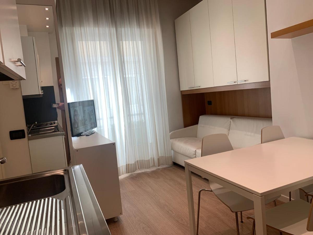 רימיני Residence Aida מראה חיצוני תמונה