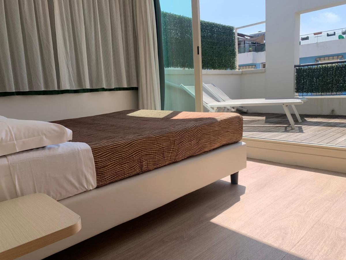 רימיני Residence Aida מראה חיצוני תמונה