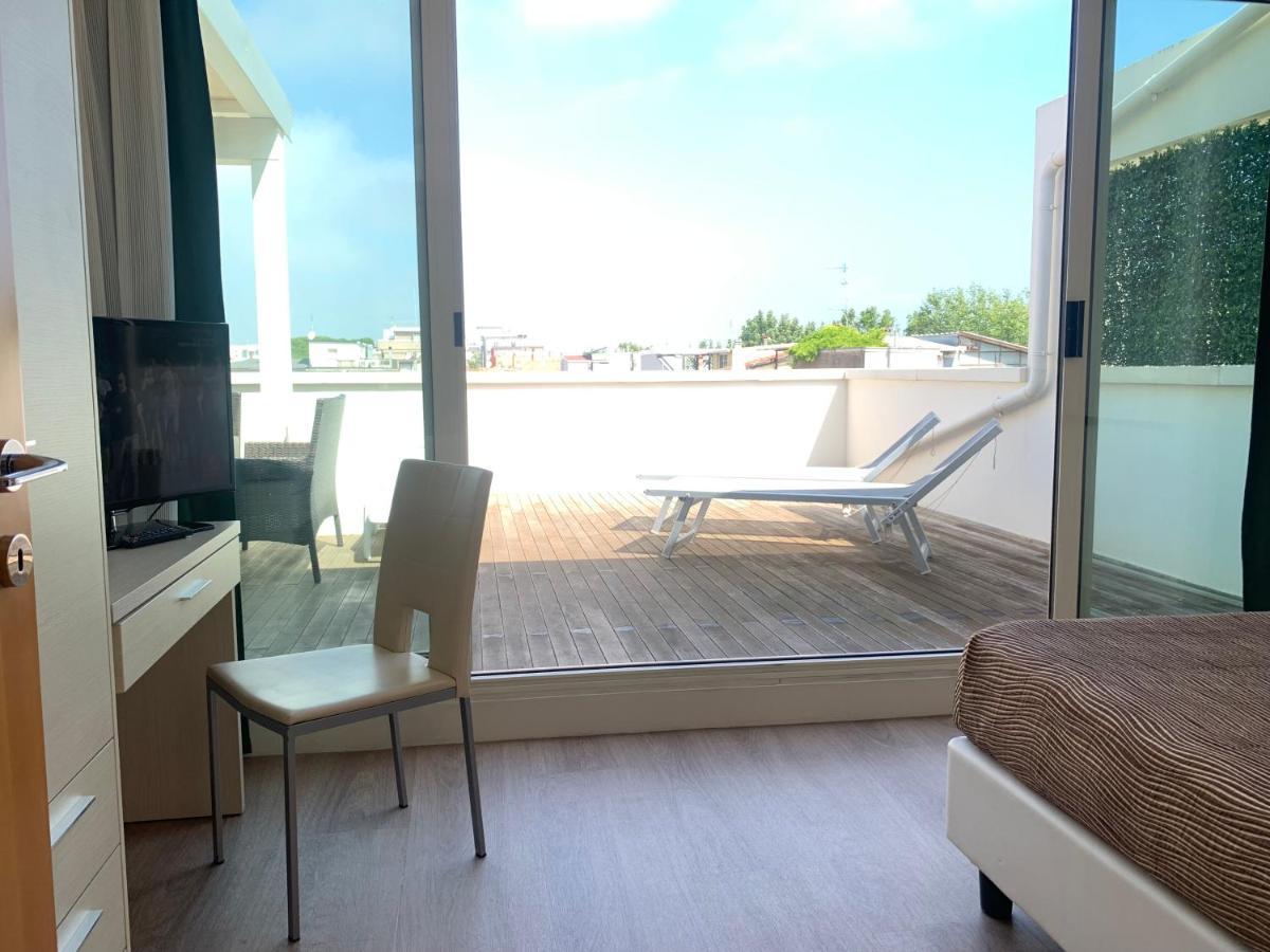 רימיני Residence Aida מראה חיצוני תמונה