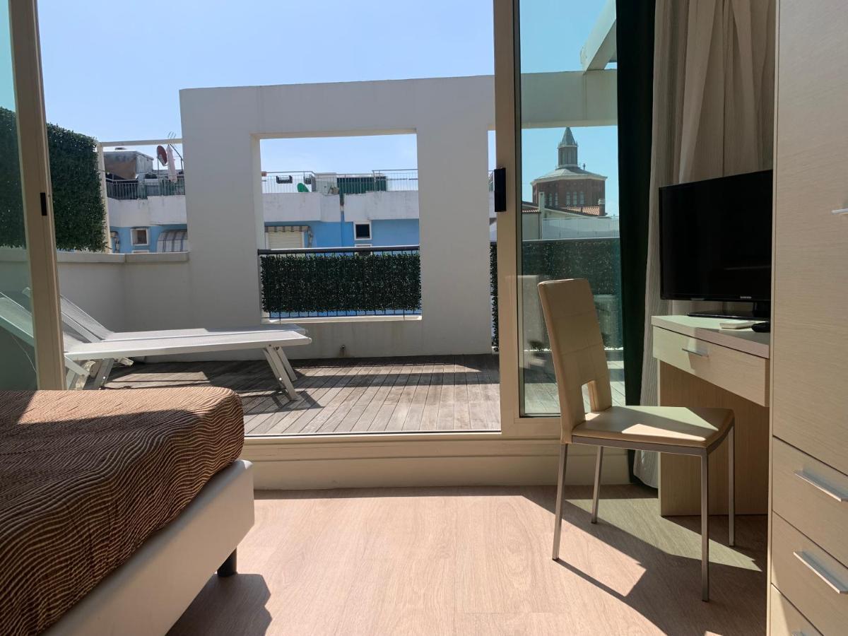 רימיני Residence Aida מראה חיצוני תמונה