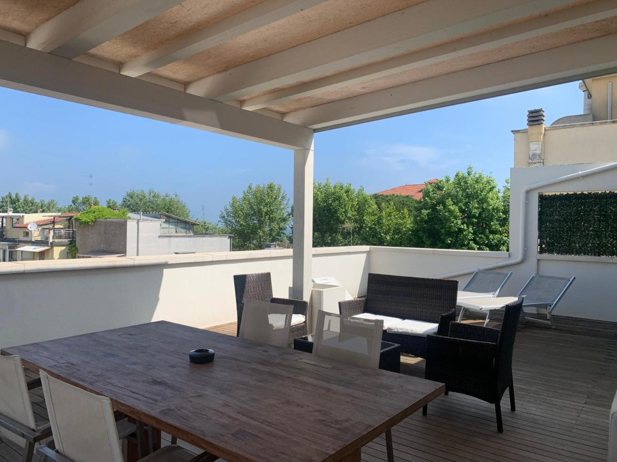 רימיני Residence Aida מראה חיצוני תמונה