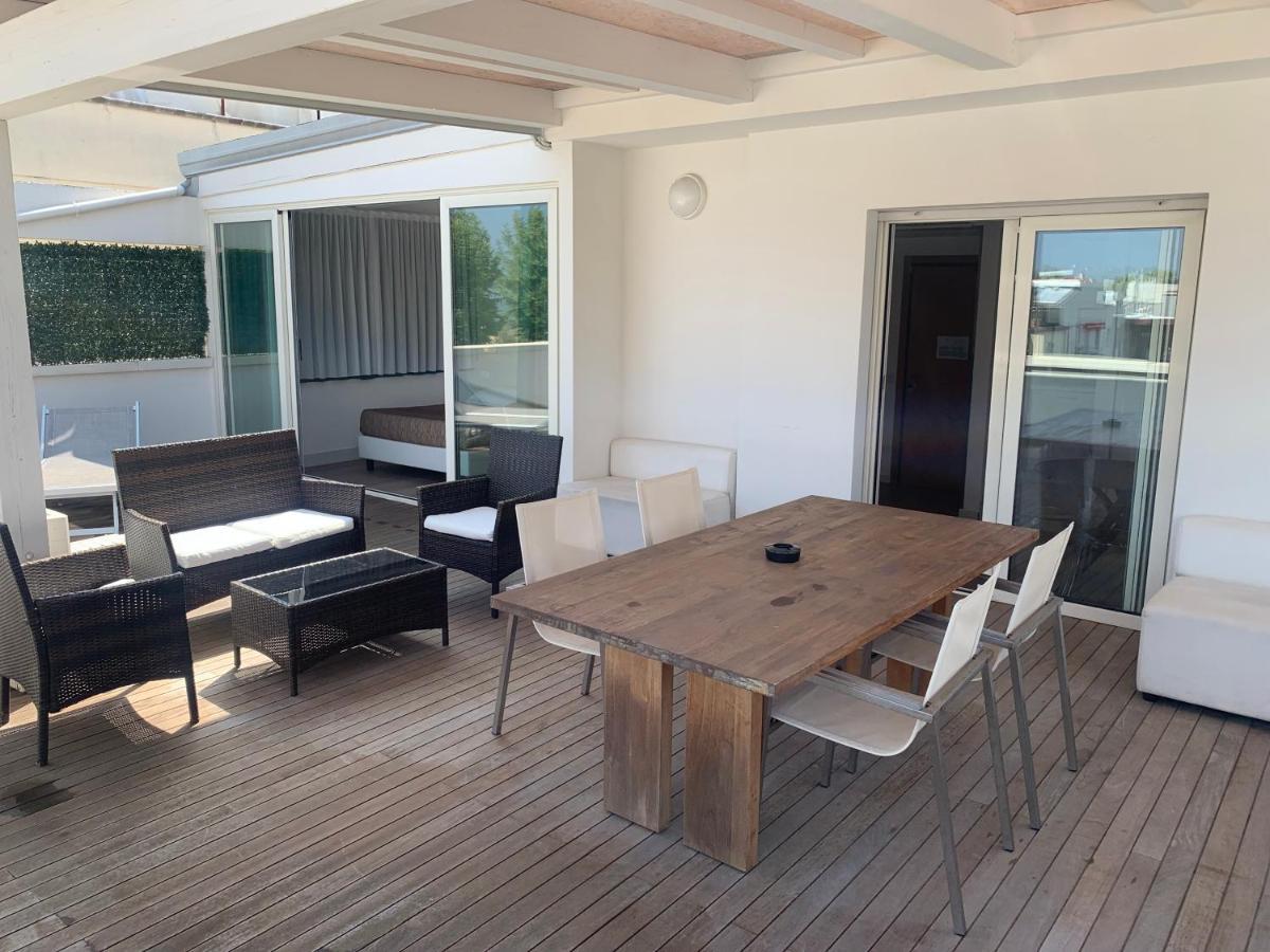 רימיני Residence Aida מראה חיצוני תמונה