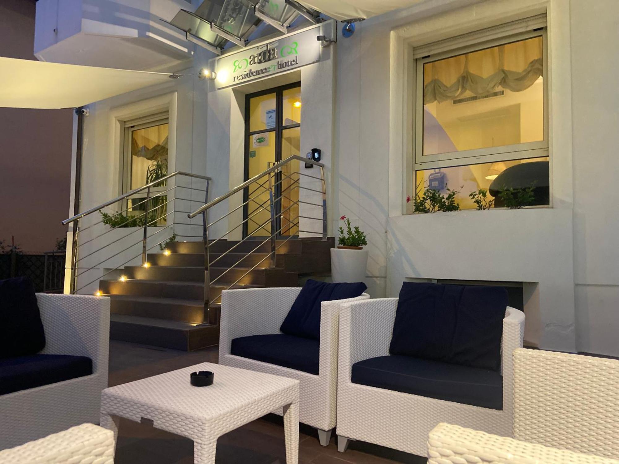 רימיני Residence Aida מראה חיצוני תמונה