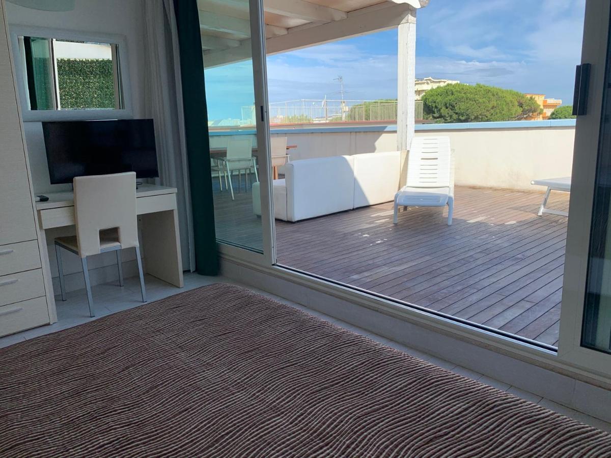 רימיני Residence Aida מראה חיצוני תמונה