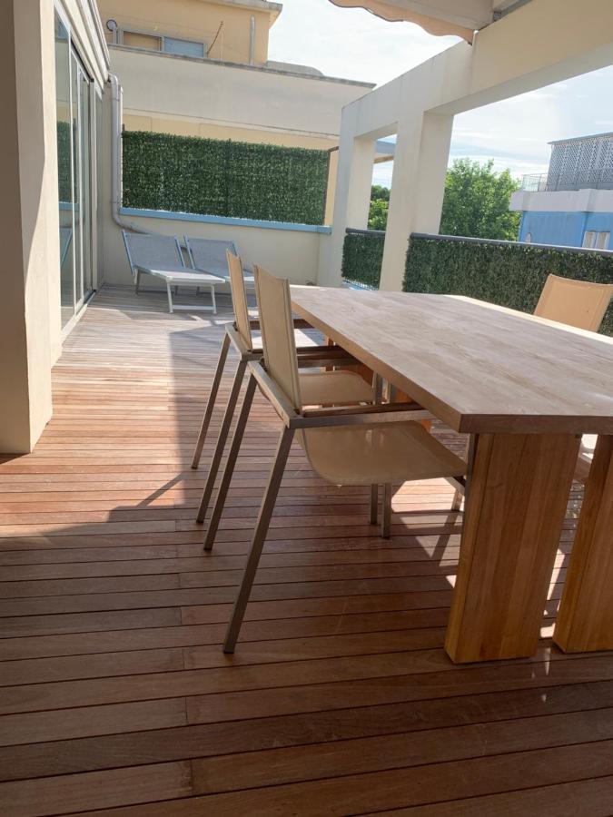 רימיני Residence Aida מראה חיצוני תמונה